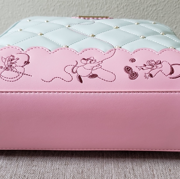 Loungefly Cinderella Limited Edition Pearl Purse - Picture 5 of 8